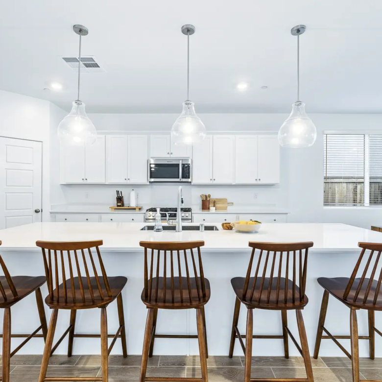 780